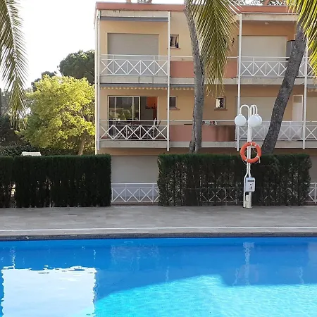 Cala Del Pi * プラヤ・デアロ