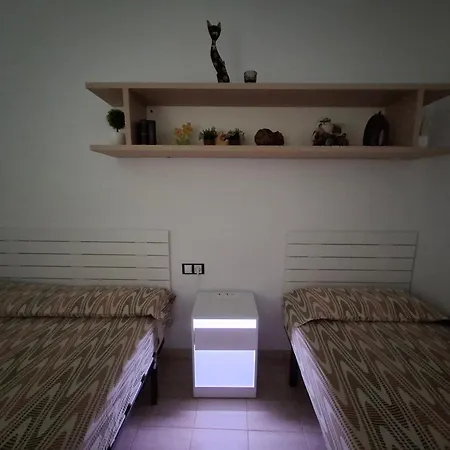 Cala Del Pi * プラヤ・デアロ